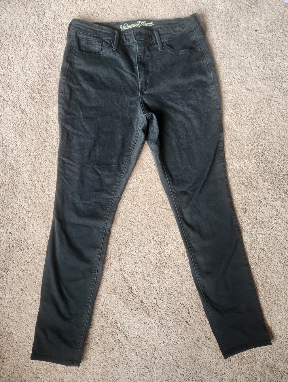 Universal Thread Black High-Rise Skinny Jeans